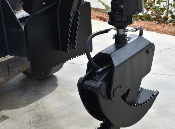 DSC_0262 Loflin Mini Hydraulic Rotating Log Grapple