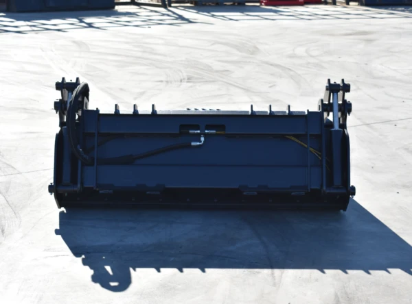 Loflin 4-in-1 Bucket Loflin 4-in-1 Bucket