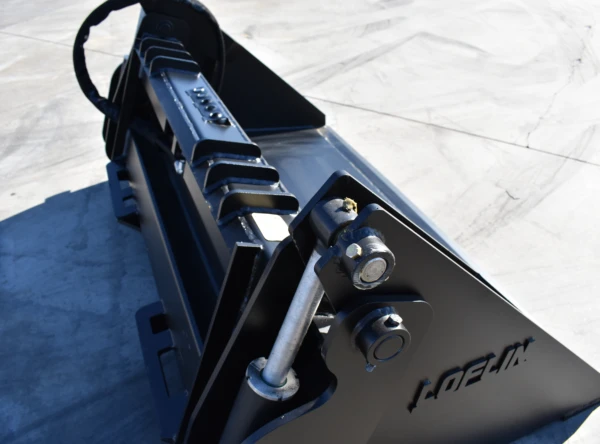 Loflin 4-in-1 Bucket Loflin 4-in-1 Bucket