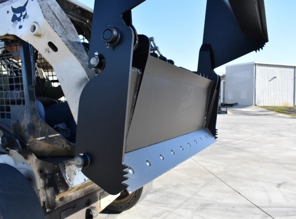 Loflin 4-in-1 Bucket Loflin 4-in-1 Bucket