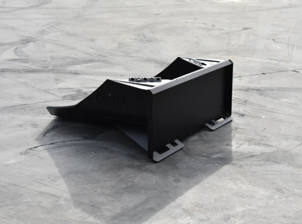 DSC_0449 Loflin Spade Nose Bucket