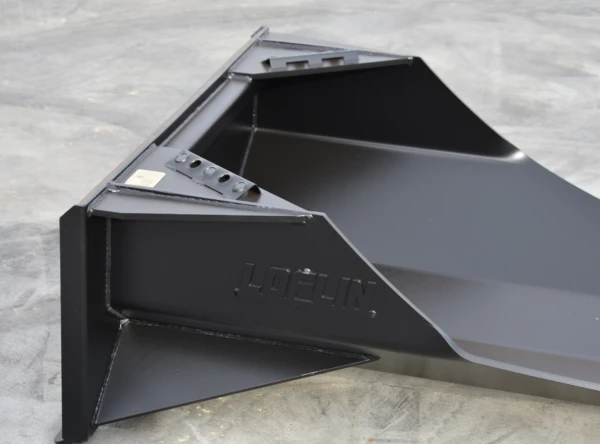 DSC_0453 Loflin Spade Nose Bucket
